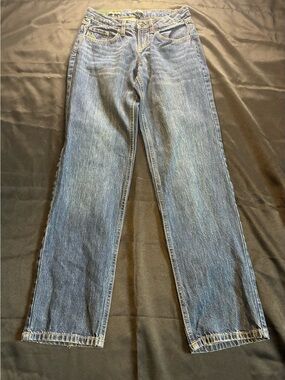 Women's Mid-Rise Straight Jeans
Wild Fable Dark Wash Size O